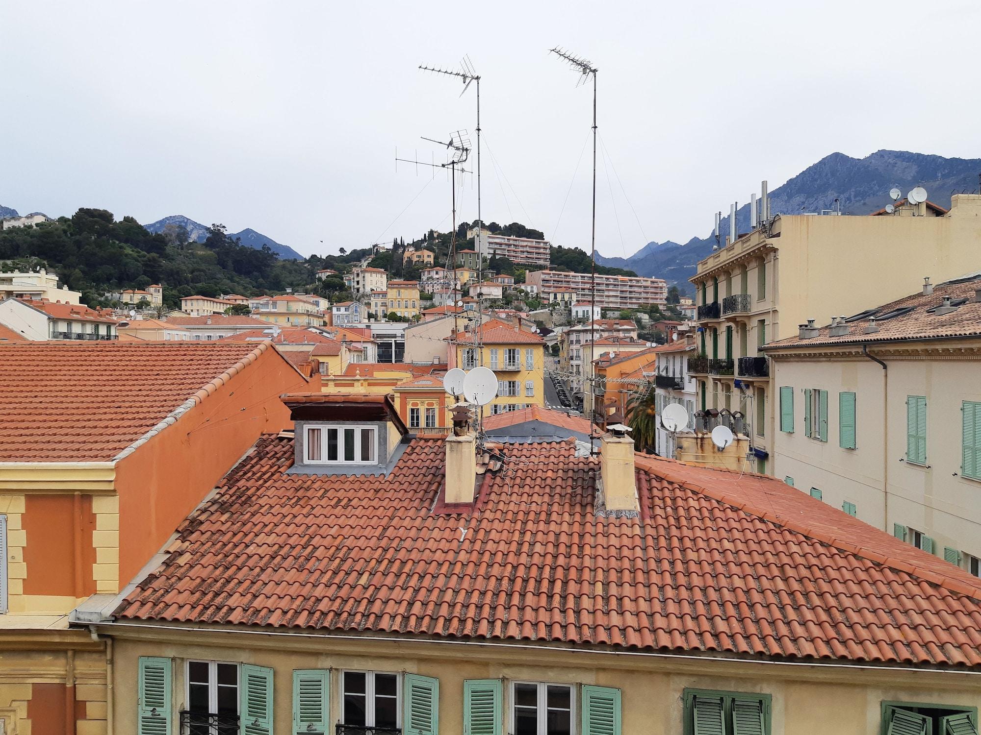 Hotel Vacances Bleues Royal Westminster Menton Bagian luar foto